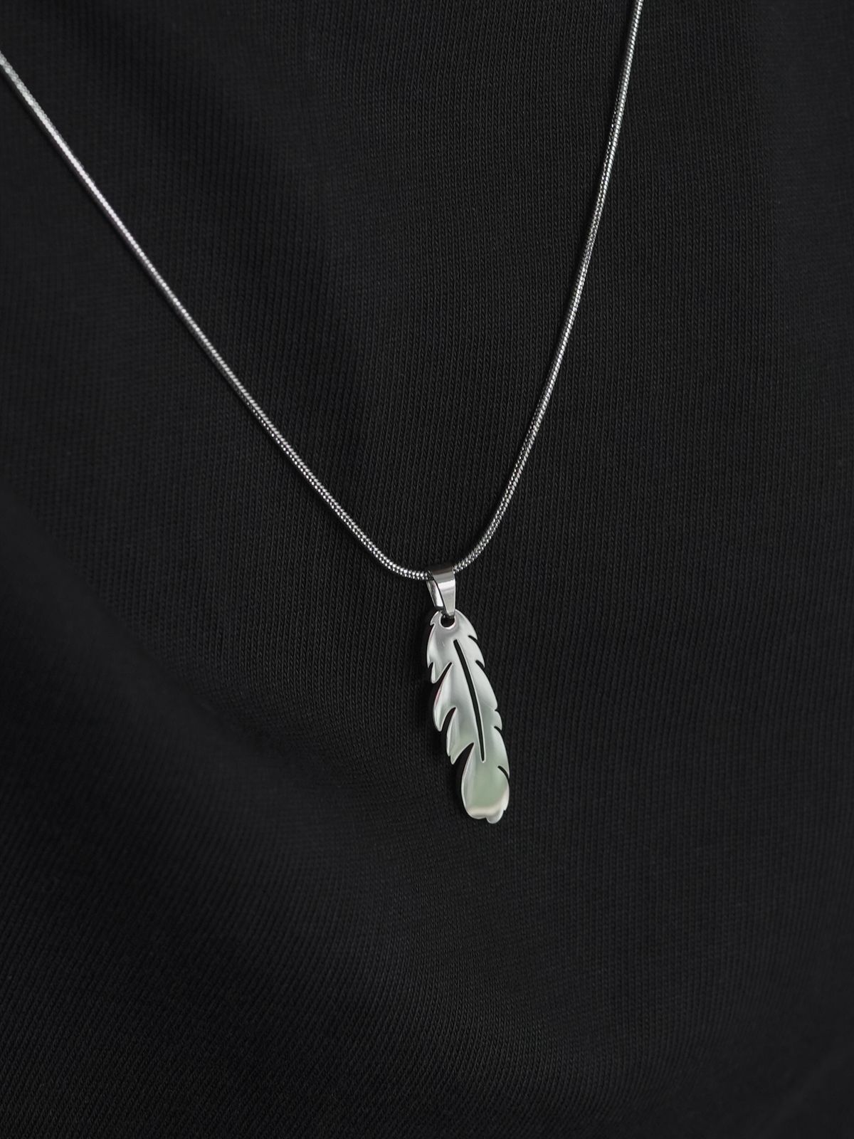 Aero Feather Chain